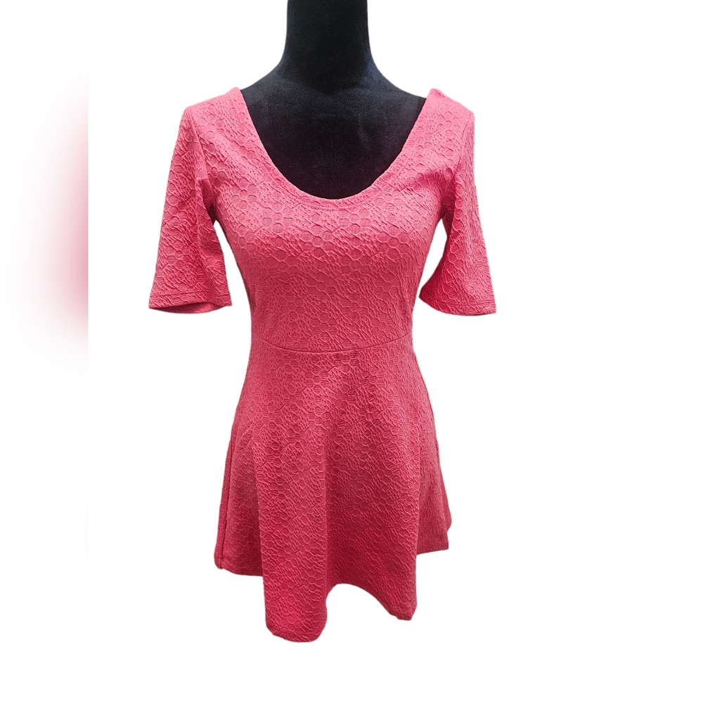 NWT Tam Ware Scoop Neck Textured Knit Short Sleeve Fit & Flare Mini Dress Small